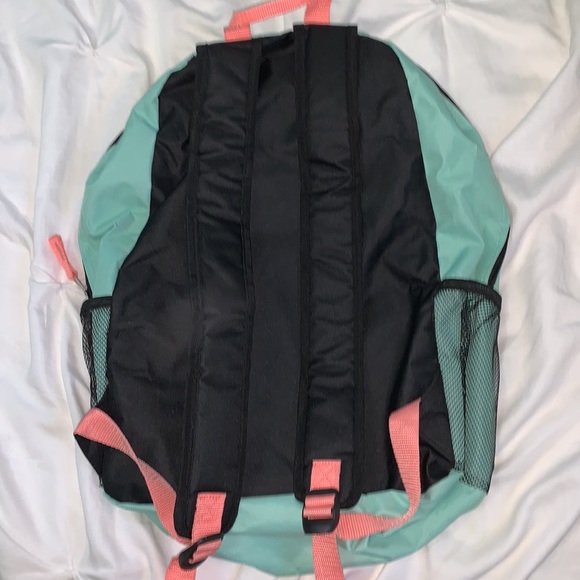 TRAILMAKER- teal backpack💚💙 - Picture 2 of 3